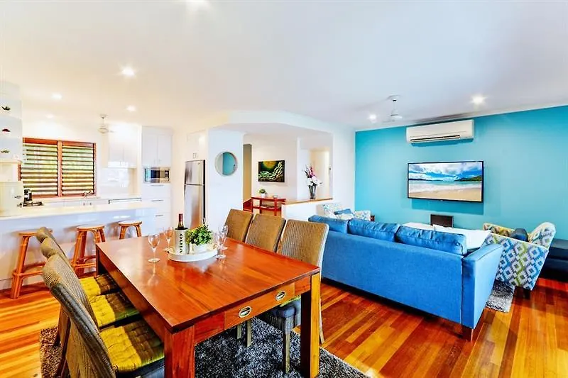 **** Hotel 1 Heliconia Ocean View 3 Bedroom House Near Marina With Golf Buggy Vr Hamilton Island Australia